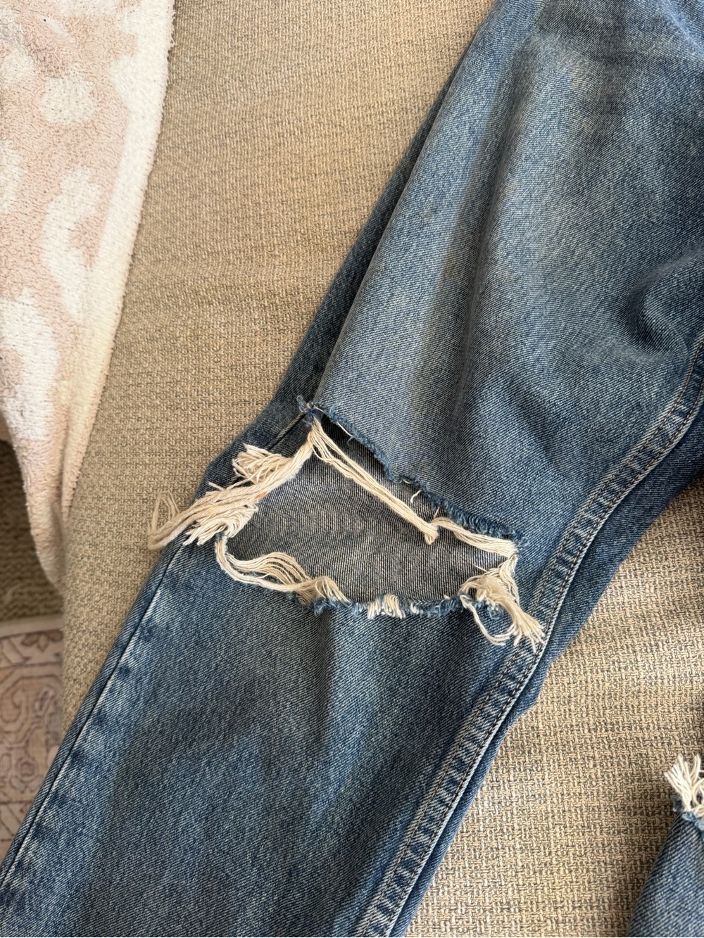 TopShop Dad Jeans 28x30 - Picture 7 of 10